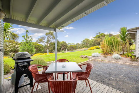 Blue Lake Holiday Park - Tourism Brisbane 34