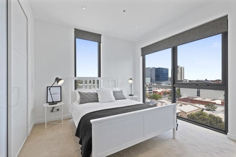 Views On Surflen - Brisbane Tourism 5