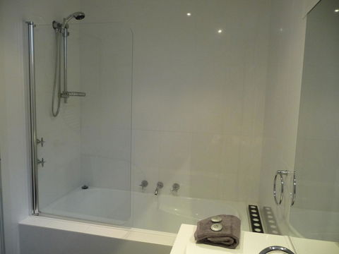 2 Austinmer Studio - Tourism Brisbane 7