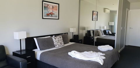 2 Austinmer Studio - Tourism Brisbane 2