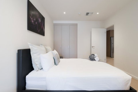Ther-Rich 2Brm CBD Apartment - Brisbane Tourism 0