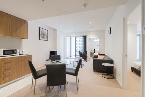 Ther-Rich 2Brm CBD Apartment - Brisbane Tourism 18