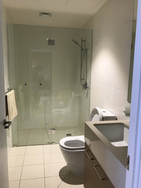 Ther-Rich 2Brm CBD Apartment - Brisbane Tourism 39
