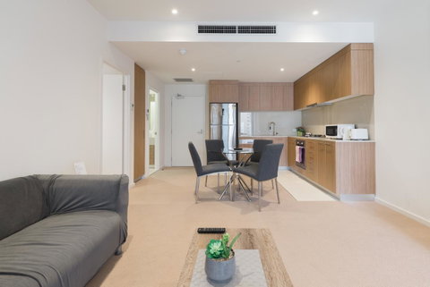 Ther-Rich 2Brm CBD Apartment - Brisbane Tourism 22