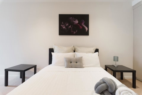 Ther-Rich 2Brm CBD Apartment - Brisbane Tourism 7