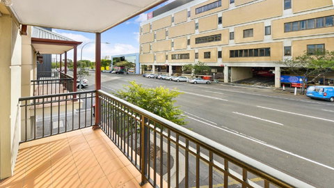GOUGER 265 - Brisbane Tourism 21