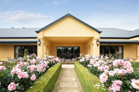 The Barn Accommodation - Tourism Brisbane 16