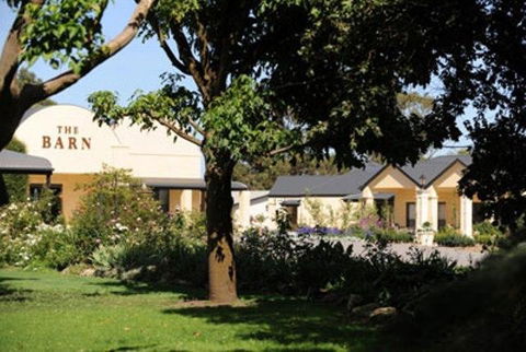 The Barn Accommodation - Tourism Brisbane 4