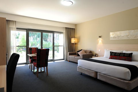 The Barn Accommodation - Tourism Brisbane 34