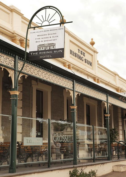 The Rising Sun Hotel - Tourism Brisbane 12