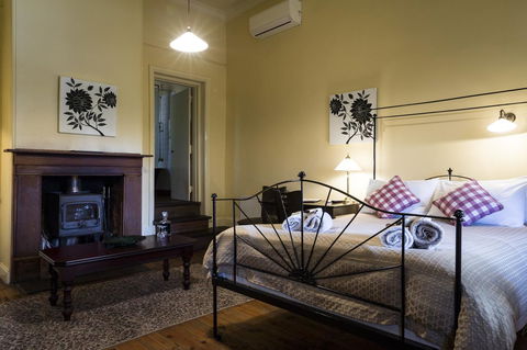 The Rising Sun Hotel - Tourism Brisbane 11