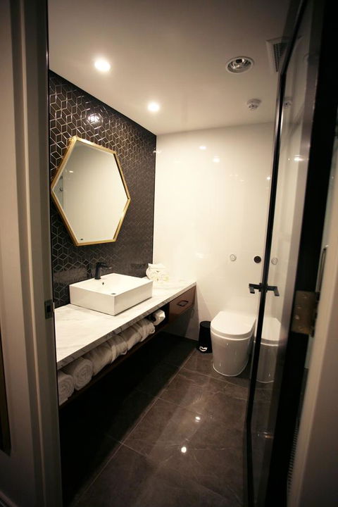 Ellen Hotel - Tourism Brisbane 18