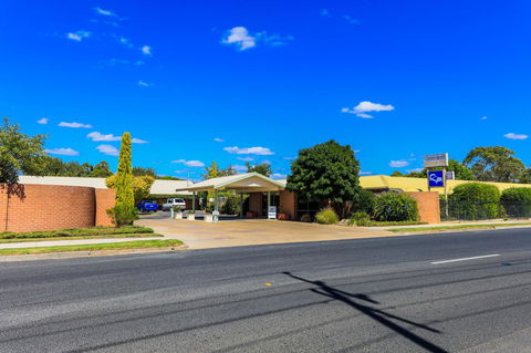 Country Roads Motor Inn Naracoorte - Tourism Brisbane 11