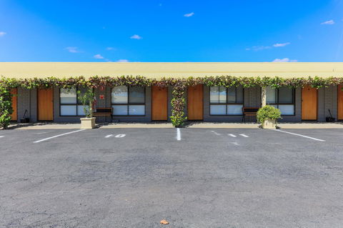 Country Roads Motor Inn Naracoorte - Tourism Brisbane 29
