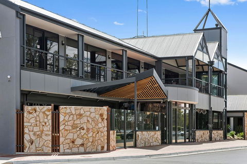 Berri Hotel - Tourism Brisbane 6