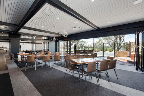 Berri Hotel - Tourism Brisbane 12