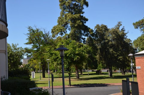 ADELAIDE CENTRAL APARTMENT - 3BR, 2BATH & CARPARK - Brisbane Tourism 34