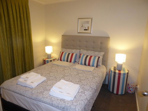 ADELAIDE CENTRAL APARTMENT - 3BR, 2BATH & CARPARK - Brisbane Tourism 15