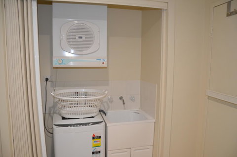 ADELAIDE CENTRAL APARTMENT - 3BR, 2BATH & CARPARK - Brisbane Tourism 19