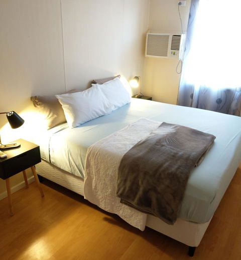 Desert Gum Retreat Gough St - Tourism Brisbane 3