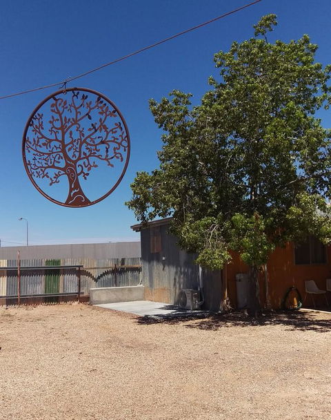 Desert Gum Retreat Gough St - Tourism Brisbane 23