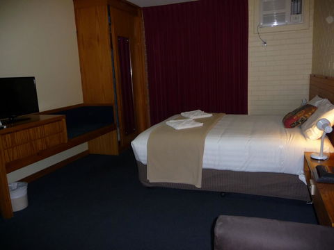The Wine Vine Hotel - Tourism Brisbane 4