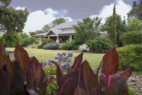 Yankalilla Bay Homestead - Tourism Brisbane 10