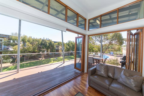 South Shores Villa 52 - Brisbane Tourism 6