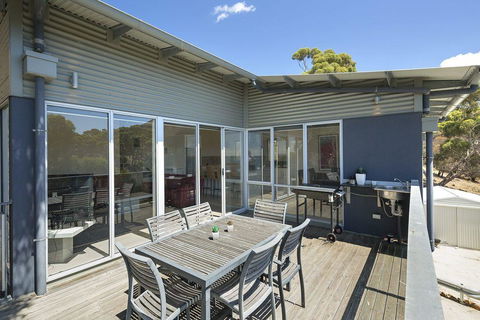 Saar River House - Tourism Brisbane 2