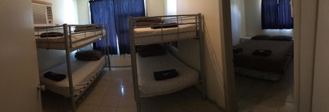 A1Cabins - Brisbane Tourism 2