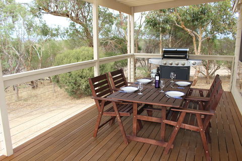 Cabernet Cottage - Tourism Brisbane 1