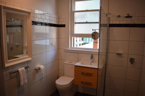 Ambassadors Hotel - Tourism Brisbane 18