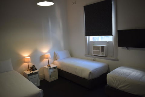 Ambassadors Hotel - Tourism Brisbane 17