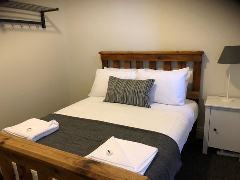 Cornwall Hotel - Tourism Brisbane 8