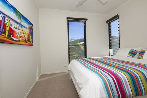 Boom 6 Boomerang Beach - Tourism Brisbane 15