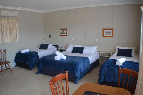 Deer Park Motor Inn Armidale - Tourism Brisbane 6