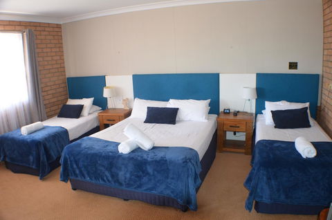 Deer Park Motor Inn Armidale - Tourism Brisbane 10