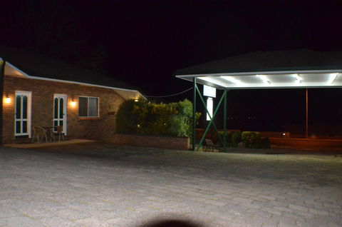 Deer Park Motor Inn Armidale - Tourism Brisbane 17