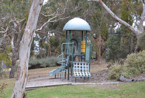 Shiraz Cottage - Tourism Brisbane 7