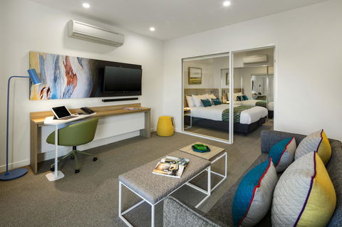 Quest Griffith - Brisbane Tourism 4