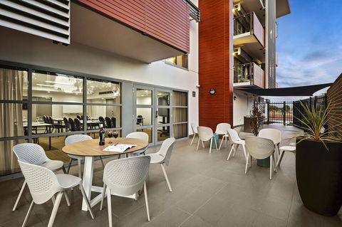 Quest Griffith - Brisbane Tourism 8