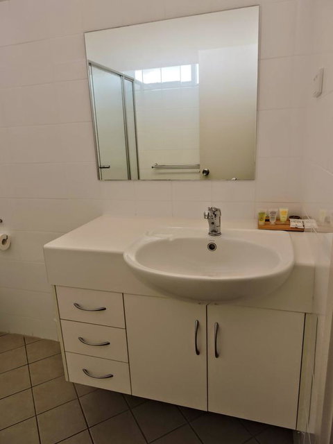Highway One Motel - Brisbane Tourism 20