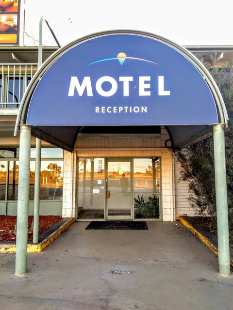 Highway One Motel - Brisbane Tourism 13