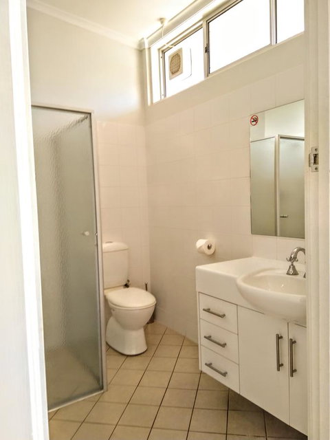 Highway One Motel - Brisbane Tourism 9