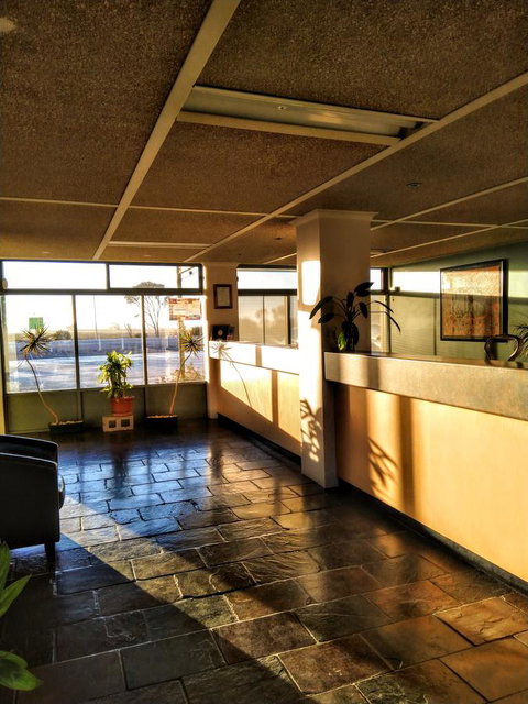 Highway One Motel - Brisbane Tourism 0
