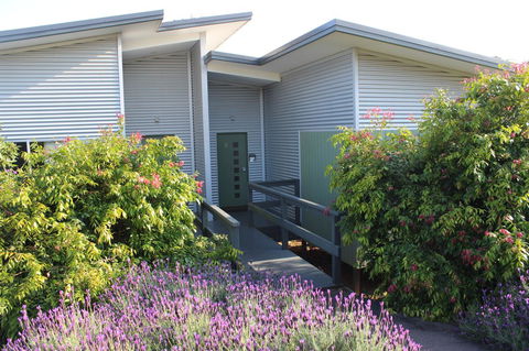 Beltana Villas - Tourism Brisbane 13
