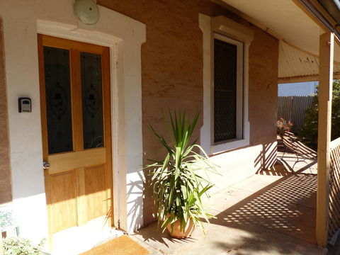 Andy\'s Accommodation - Brisbane Tourism 8