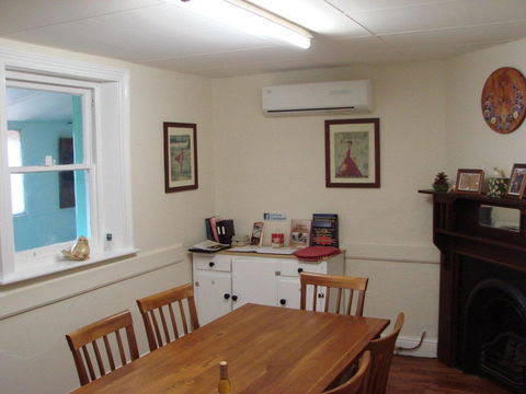 Andy\'s Accommodation - Brisbane Tourism 23