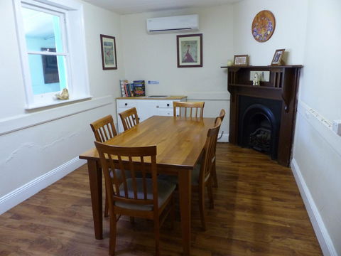 Andy\'s Accommodation - Brisbane Tourism 5