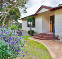 Annie's Balquhidder Cottage - Tourism Brisbane